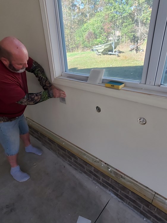 How Drywall Repair Improves Air Quality In Hendersonville Homes